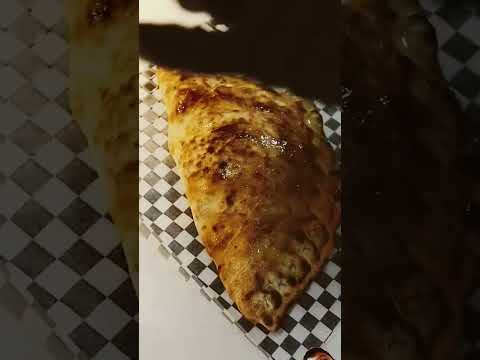 #food #cooking #pizza #funny #foodie #goldengully#webearbears #fooodie