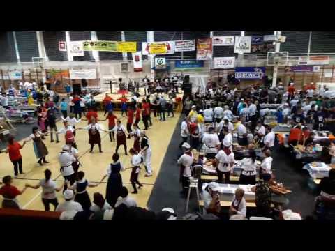 Kezdődik a VII. Komlói Nemzetközi Kolbásztöltő Fesztivál