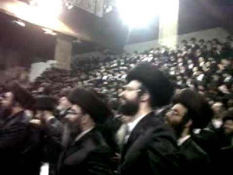 Wedding Of Youngest Child By Belz Machnivka Rebbe
