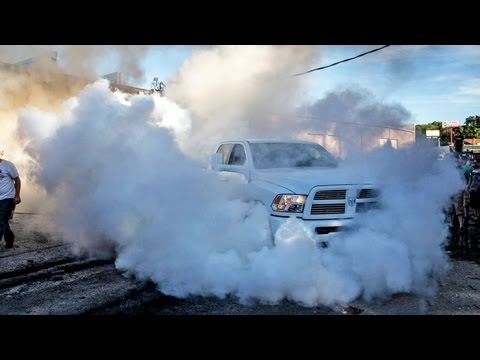 Massive 4X4 Dodge Ram Burnout!