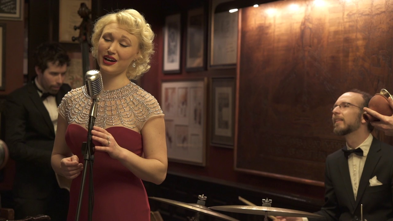 Promotional video thumbnail 2 for Fleur Seule