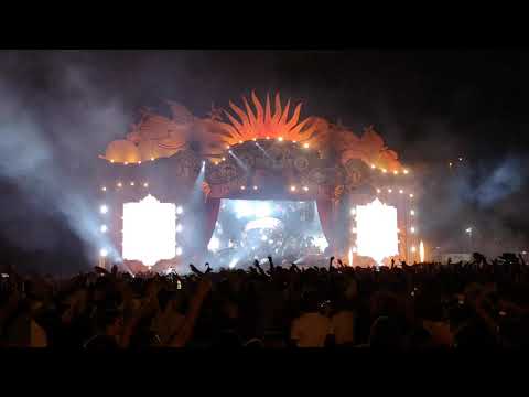 Tomorrowland Unite Porto 2019 - Dimitri Vegas & Like Mike
