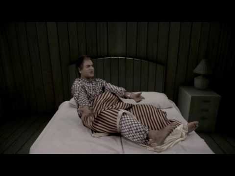 Ashkan Pooya (Ft Hossein Mokhte & Roozbeh Oxin & Ali Pishtaz) - BF (Official Video)