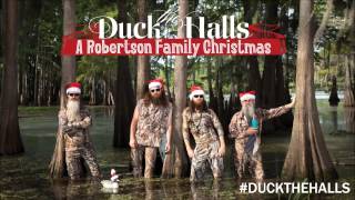 Rudolph the Red Nosed Reindeer - The Robertsons (Sadie &amp; Robertson Kids with Uncle Si)