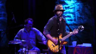 Todd Snider and the Burnouts- Easy Money 2012-06-13 Variety Playhouse - Atlanta, Ga