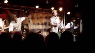 Ben L&#39;Oncle Soul - Crazy (New Morning 15.04.2010)