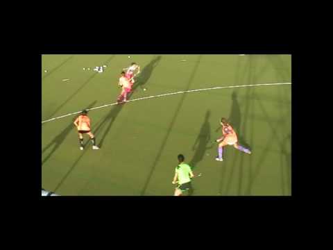 Veld Hockey sur Gazon Bourse USA OverBoarder - Julie Barman