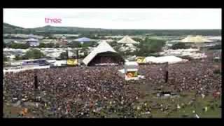 Editors Smoker outside the hospital doors Glastonbury 2008