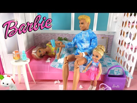 Barbie and Ken in Barbie Dream House w Barbie Sister Chelsea and Baby: Sick Barbie Morning Routine