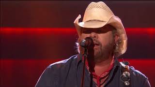 Toby Keith performs " Sould've Been a Cowboy" &amp; "Who's Your Daddy" live in concert 2017 HD 1080p