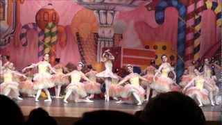 preview picture of video 'THE WOODLANDS CIVIC BALLET.NUTCRACKER. WALTZ OF THE FLOWERS.DEW DROP ND 2012.mp4'