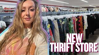 NEW RED WHITE & BLUE THRIFT STORE IN SAN DIEGO | BRAND NEW THRIFT STORE
