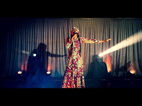 Court témoignage d'Anna Teko + chants