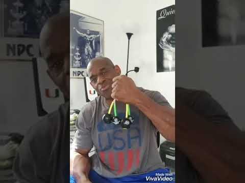 Vince Taylor grips  explains the differences