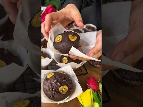 Super Moist BANANA CHOCO MUFFINS! Soft, Rich & So Easy to Make #bananacake #chocolatemuffins #food