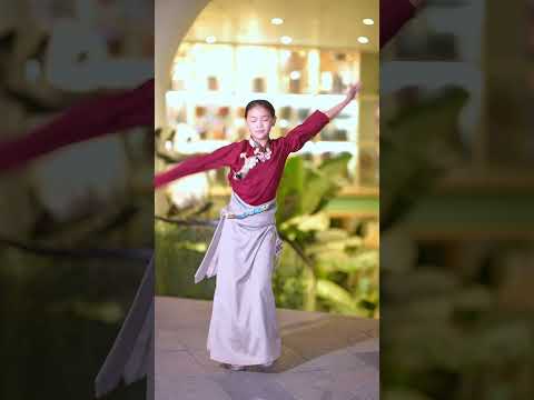 Jinka Tso 'Gongjo, My Hometown' 珍卡措&lsquo;故乡贡觉&rsquo; #chengdu #chinesedancer #tibetandance #gorshey
