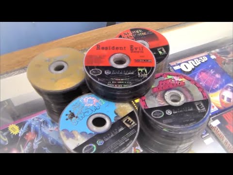 Some Guy sold us 250 BROKE Nintendo Gamecube Games!!! How is that even possible????