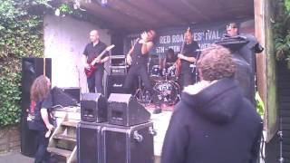 Maxdmyz @ Ridiculously Red Roar Festival @ The Red Lion Gravesend 17th September 2016