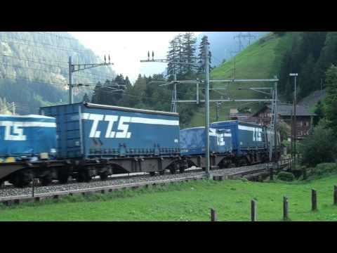 Bahnverkehr von Flüelen bis Göschenen am 10.9.11 - "SBB Historic Gotthardgiganten"
