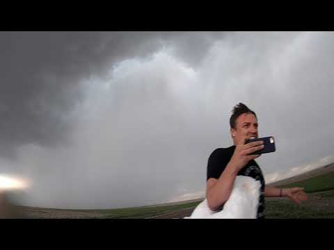 Time-lapse approach to stunning high-based severe storm in western Kansas