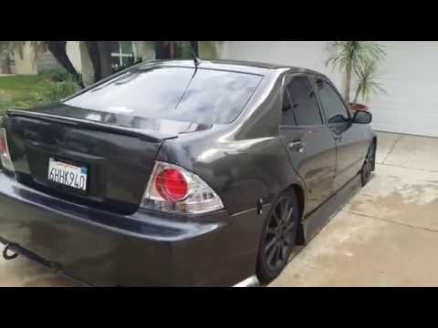 Lexus IS300