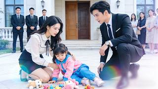 بعد زواجها المفاجئ، تصطدم الأم الوحيدة بحقيقة أن زوجها ملياردير وأن ابنتها ابنته الحقيقية.