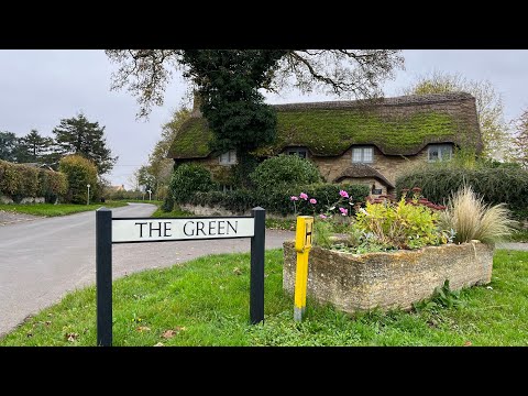 Early Morning Walk in a small English Village - Charney Bassett