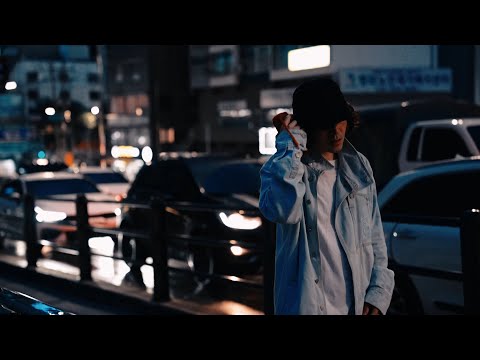 hu57la - 'This Song' MV