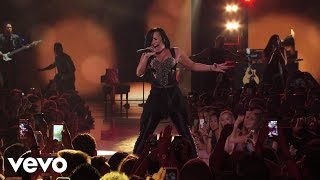 Demi Lovato - Give Your Heart A Break (Vevo Certified SuperFanFest)