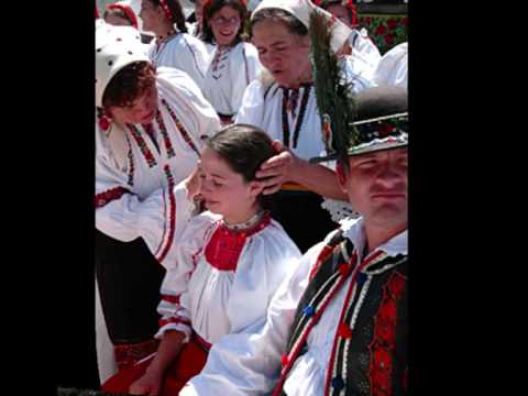 Sarba-n caruta - Corul Symbol