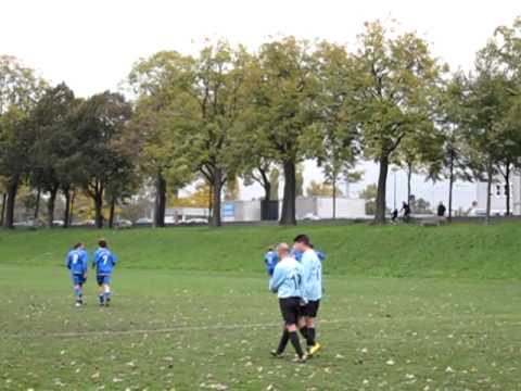 Raderthal Kickers vs. Prometheus - Ausgleich durch Henke-Fußballgott