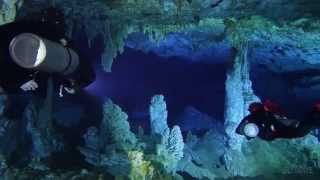 preview picture of video 'DiveUltimate StBarth's Cave team in Mexico: trailer'