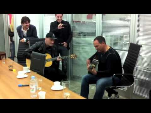 Kings Of Strings play Michael Jackson - Beat It