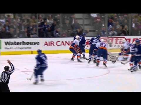 Kris Versteeg disallowed Goal - Oct 18th 2010 (HD)