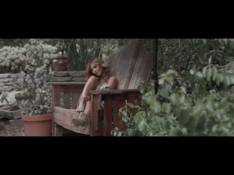 download lagu mp3 mp4 Liane V Reasons, download lagu Liane V Reasons gratis, unduh video klip Liane V Reasons
