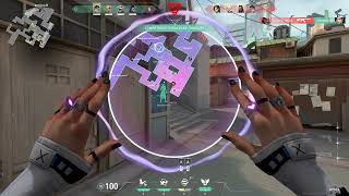 Spotlight Clip