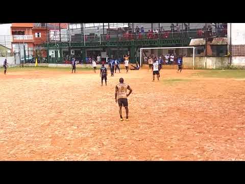 Golaço em cobrança de falta | avarzea.com.br