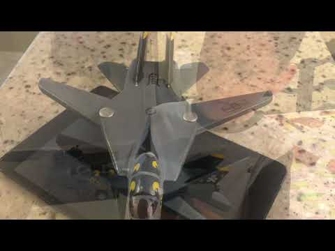 Building an F14 Tomcat out of wood