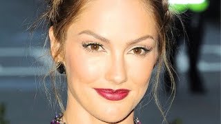 Minka Kelly Flaunts Swimsuit-Clad Figure During Iceland Getaway!
