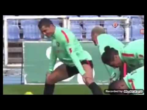 Cr7  canta  para  o  te rio  msn