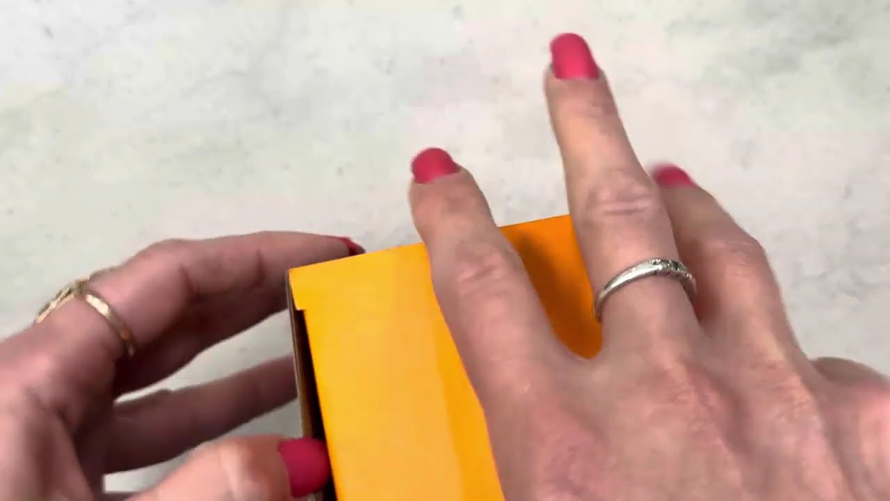 Светильник под лампу SPF04A GU10 накладной черный + черная призма (VL-SPF04A-BPB)