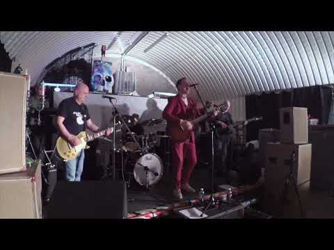 Love Reign O'er Me 190322