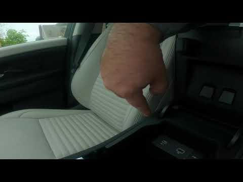 2022 Land Rover Discovery Sport full review with POV Test Drive!