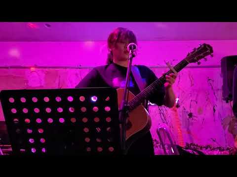 사랑니 - 산해 산해(구 미쓰밋밋) 221120 망원 카페 아이다호 공연.