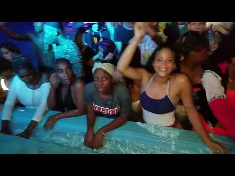 @DJGomeko @payasoxley, + Yandito, Mafia - El Coco En Cárdenas (Video Official)