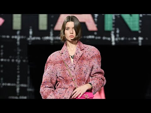 GLAMOURTV The Luxury Girl Vivienne Rohner