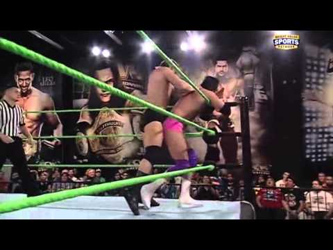 Dean Ambrose & Leakee vs Leo Kruger & Damien Sandow