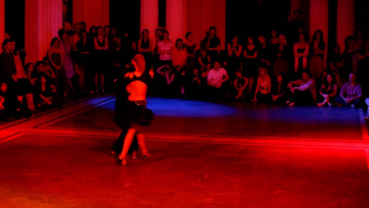 Sebastian Arce y Mariana Montes @ Belgrade Tango Encuentro 2010 (2/8)