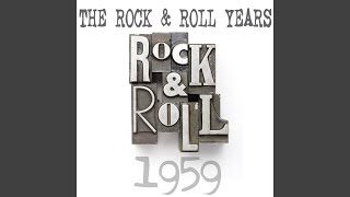 Download lagu Lipstick on Your Collar mp3 Download lagu Lipstick on Your Collar mp3