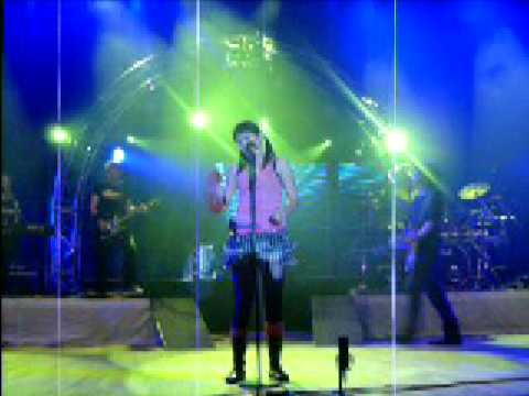 Ewa Farna - Praha - Zavři oči  - 17.6.2008